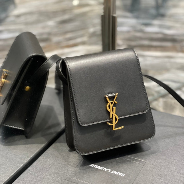 KAIA 18 HANDBAG IN BLACK CALFSKIN