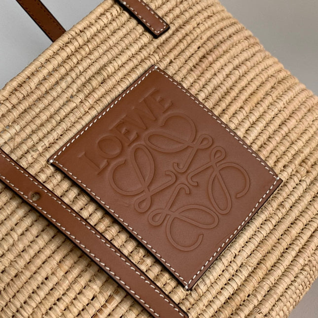 LOEWE 25S BASKET BAG 30 IN NATURAL MIX BROWN RAFFIA CALFSKIN SHOULDER STRAP