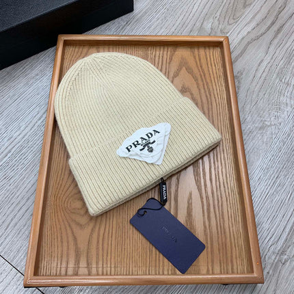 BEANIE HAT IN BISQUE BEIGE WOOL 431355