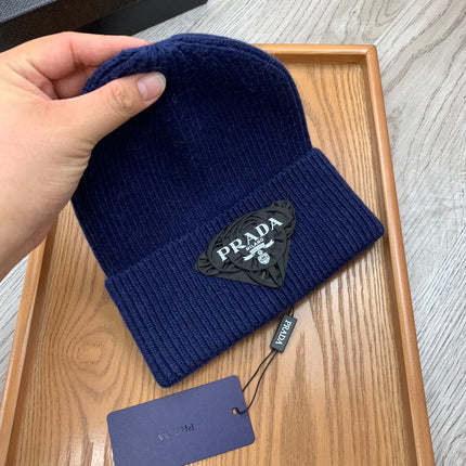 BEANIE HAT IN NAVY BLUE WOOL 431359
