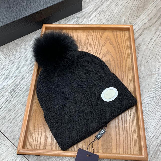 BEANIE HAT IN BLACK WOOL AND RABBIT FUR 346717