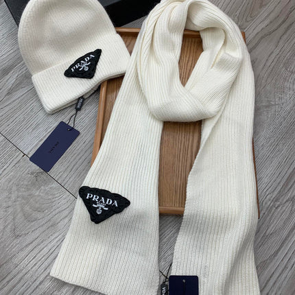 SET SCARF AND HAT IN WHITE WOOL AND RABBIT FUR 386079