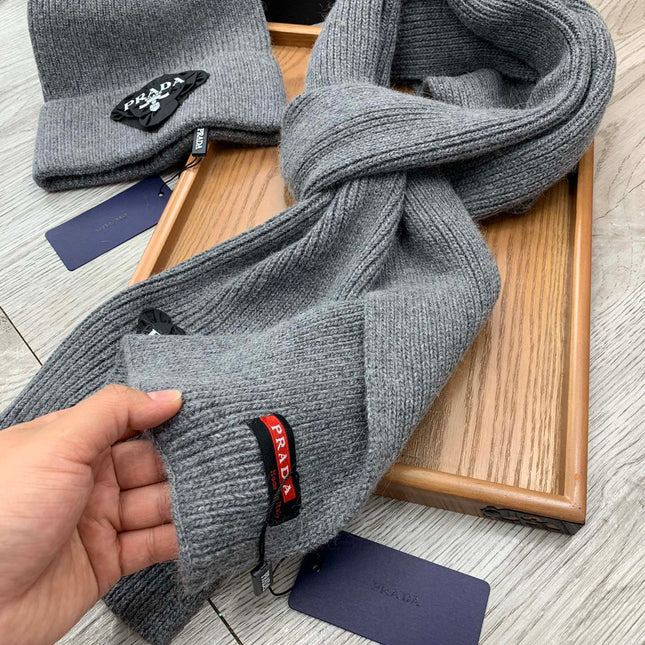 SET SCARF AND HAT IN MOUSE GRAY WOOL AND RABBIT FUR 386078