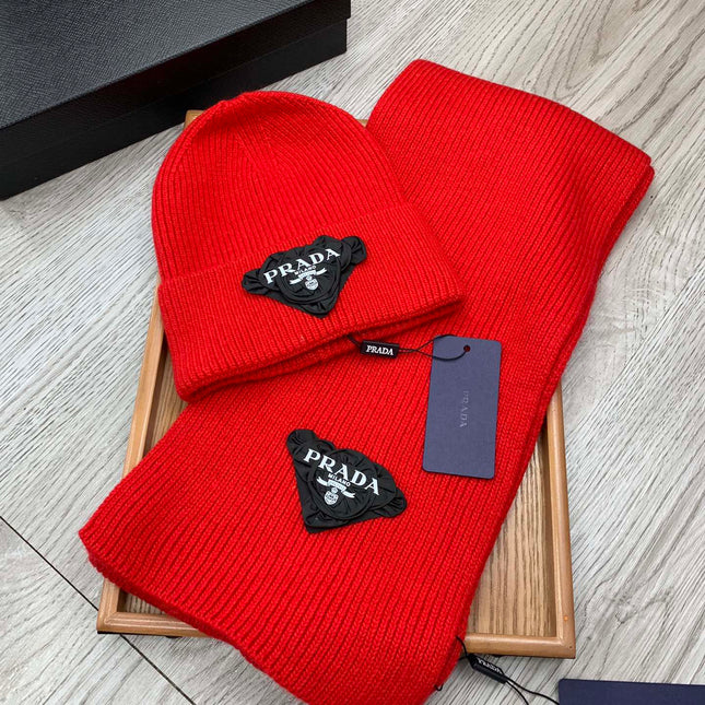 SET SCARF AND HAT IN CHERRY RED WOOL AND RABBIT FUR 386076