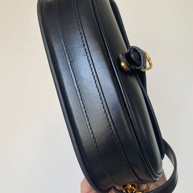 BOBBY EAST-WEST 22 BAG IN BLACK CALFSKIN