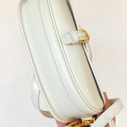 BOBBY EAST-WEST 22 BAG IN WHITE CALFSKIN