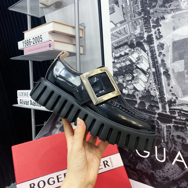 VIV' RANGERS LOAFERS IN BLACK SHINY CALFSKIN WITH GOLD BUCKLE ON THE SIDE OF THE TONGUE