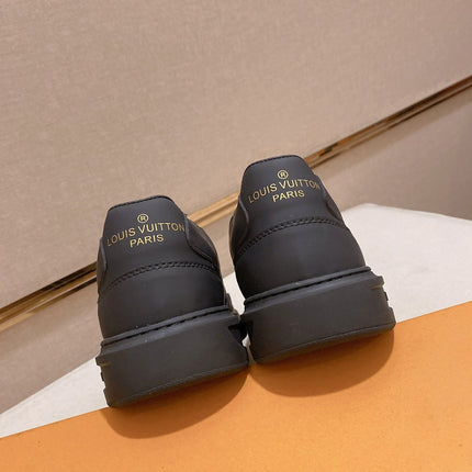 LV TRAINER IN BLACK MIX DARK BROWN CALFSKIN