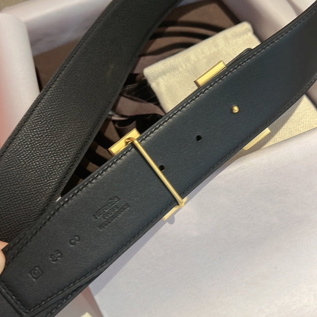 HM CONSTANCE BELT BUCKLE & REVERSIBLE BLACK LEATHER STRAP 42MM GOLD HARDWARE