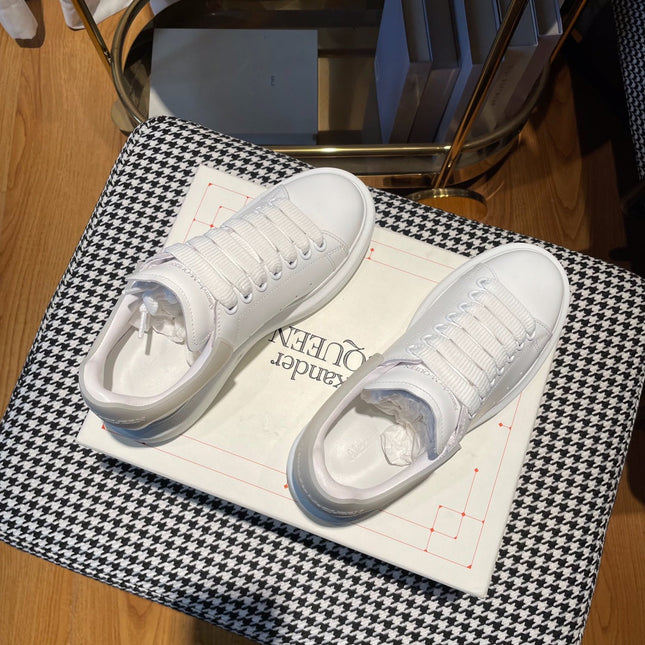 OVERSIZED SNEAKERS IN WHITE CALFSKIN WITH RUBBER HEEL TAB