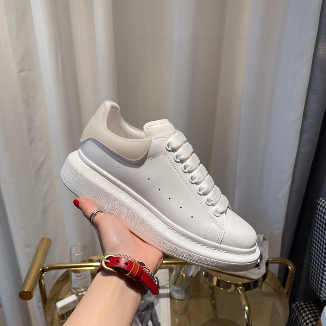 OVERSIZED SNEAKERS IN WHITE CALFSKIN WITH RUBBER HEEL TAB