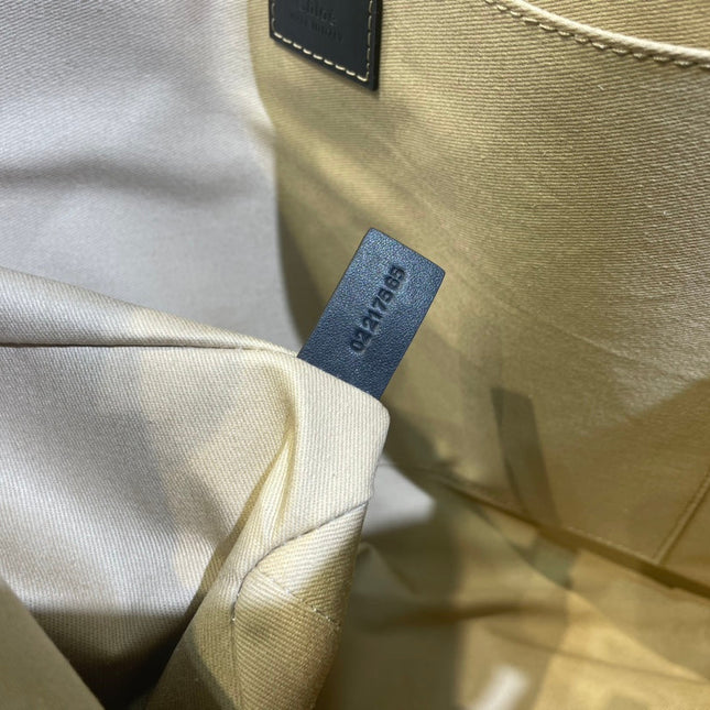 LAGRE WOODY TOTE BAG 45 IN BEIGE LINEN CANVAS BLACK WEBBING DARK BLUE CALFSKIN