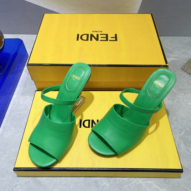FENDI FIRST 95 MM HIGH-HEELED SANDAL IN EMERAKD GREEN LAMBSKIN GOLD HARDWARE
