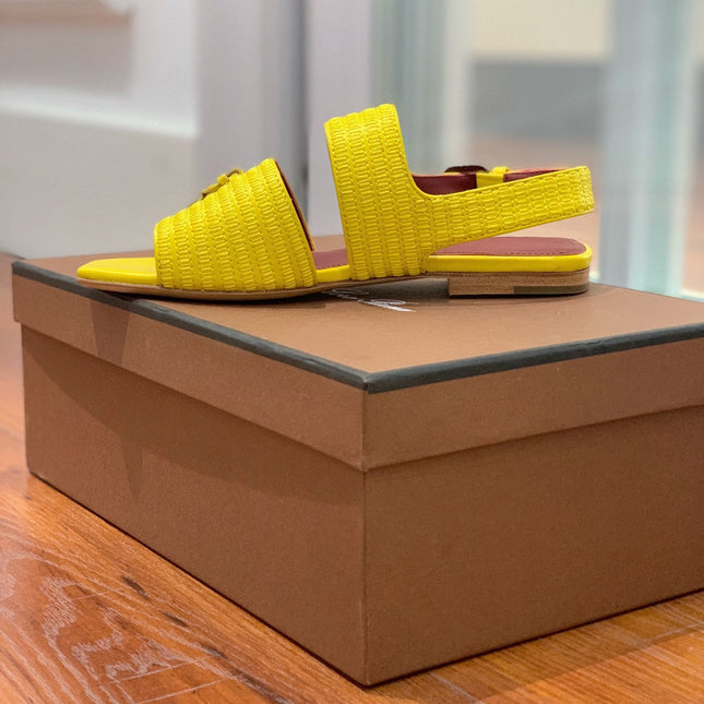 LP RAFFIA CHARMS STRAP FLATS SANDAL LEMON CALFSKIN