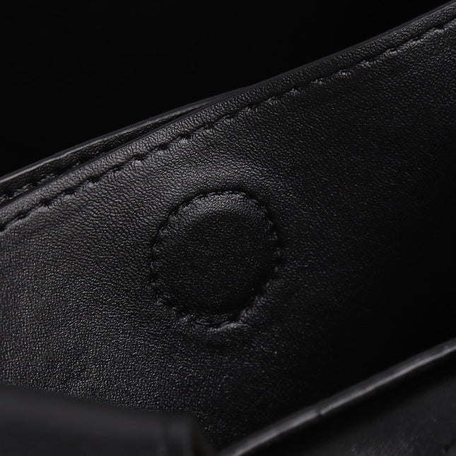 PRA 18 DYNAMIQUE LOGO TOTE BAG IN BLACK CALFSKIN