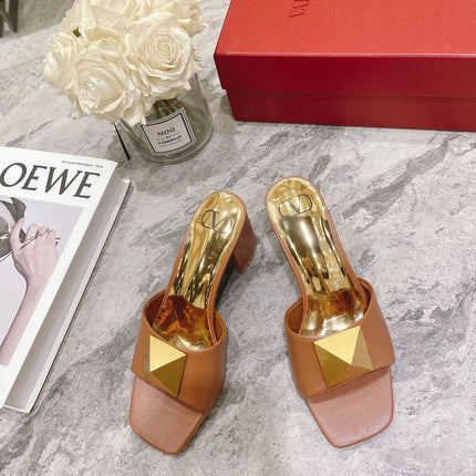 ONE STUD HEELED MULE 60 MM IN BRONZE BROWN CALFSKIN