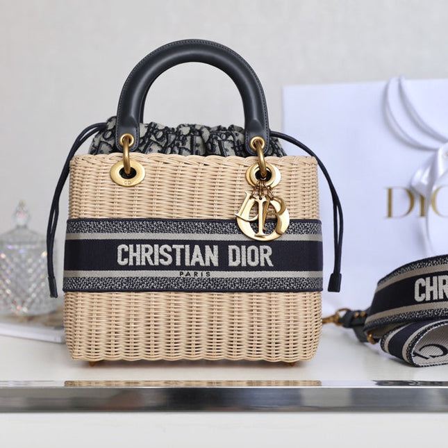 LADY 24 BASKET BAG IN BLACK OBLIQUE JACQUARD MIX BEIGE WICKER