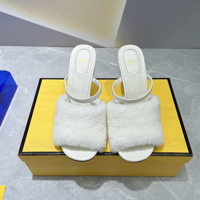 FENDI FIRST HIGH HEEL 95 MM SANDAL IN WHITE MINK FUR