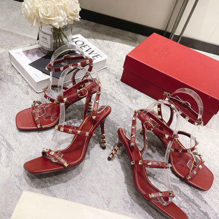 HIGH HEEL 6 CM SANDAL IN RUBY RED LAMBSKIN WITH STUDS