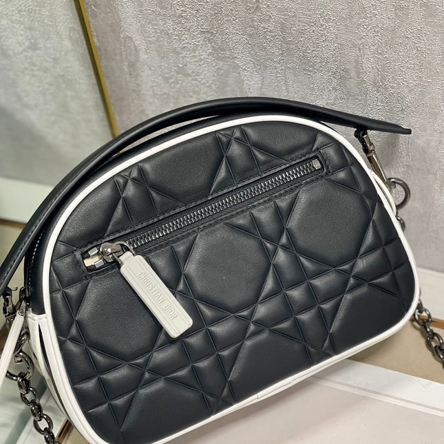 VIBE HOBO 22 BAG IN BLACK CALFSKIN