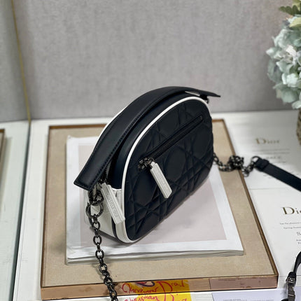 VIBE HOBO 22 BAG IN BLACK CALFSKIN