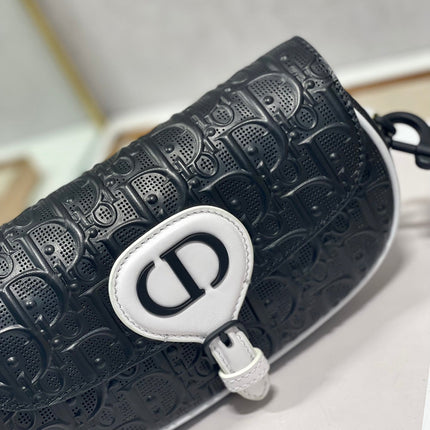 BOBBY EAST-WEST 21 BAG IN BLACK LAMBSKIN