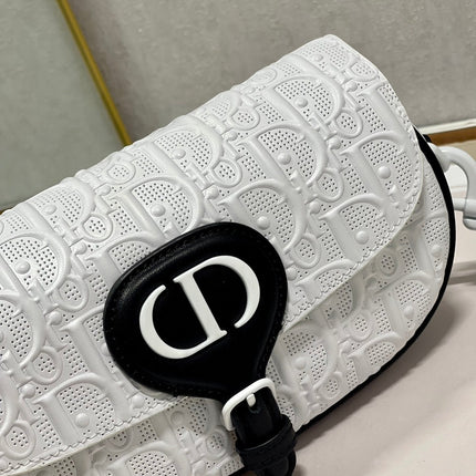 BOBBY EAST-WEST 21 BAG IN WHITE LAMBSKIN