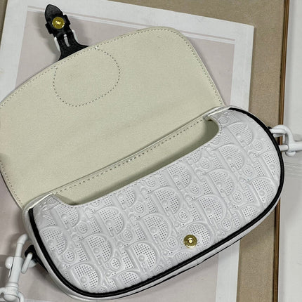 BOBBY EAST-WEST 21 BAG IN WHITE LAMBSKIN