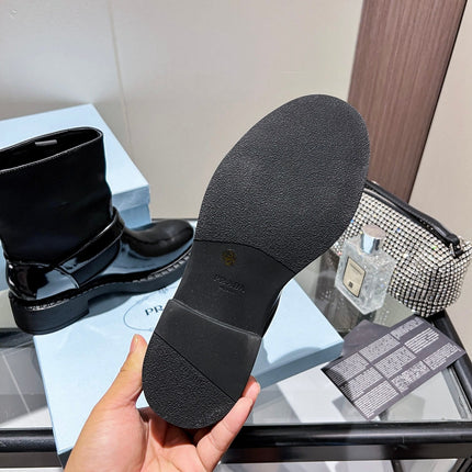 ANKLE BOOTS WITH STRAP IN BLACK CALFSKIN