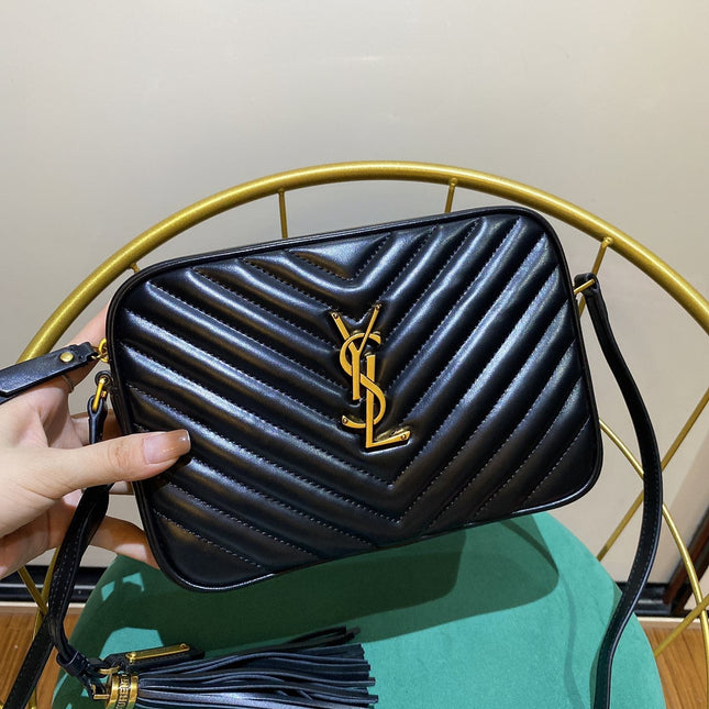 LOU 23 CAMERA BAG IN BLACK/ GOLD QUILTED LEATHER