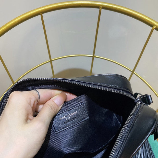 LOU 23 CAMERA BAG IN BLACK QUILTED LEATHER