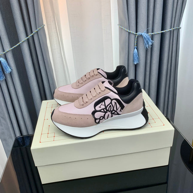 SPRINT RUNNER LOW-TOP IN LIGHT PINK CALFSKIN DUSTY ROSE SUEDE