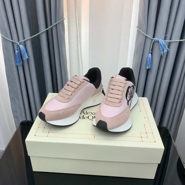 SPRINT RUNNER LOW-TOP IN LIGHT PINK CALFSKIN DUSTY ROSE SUEDE