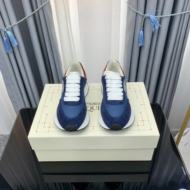 SPRINT RUNNER LOW-TOP NAVY BLUE SUEDE SILVER EMBROIDERED LOGO RED HEEL