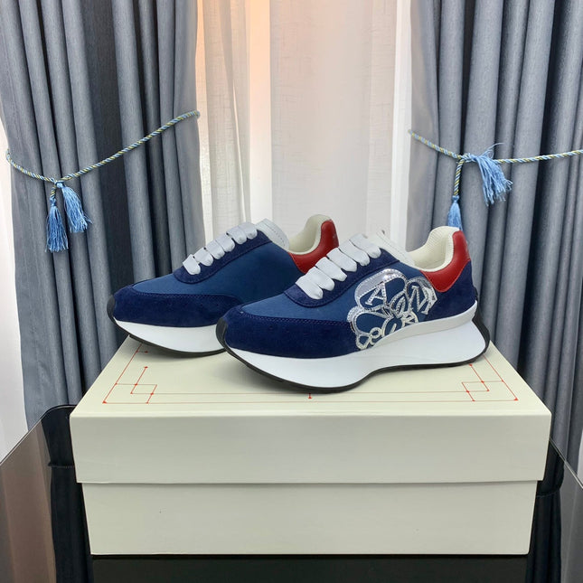 SPRINT RUNNER LOW-TOP NAVY BLUE SUEDE SILVER EMBROIDERED LOGO RED HEEL