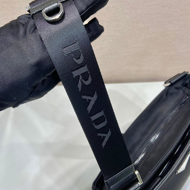 SQUARE BAG 28 IN BLACK RE-NYLON AND SAFFIANO LEATHER TRIM