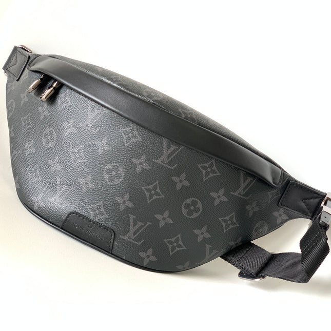 LV 25S DISCOVERY BUMBAG 44 IN BLACK MONOGRAM ECLIPSE CALFSKIN