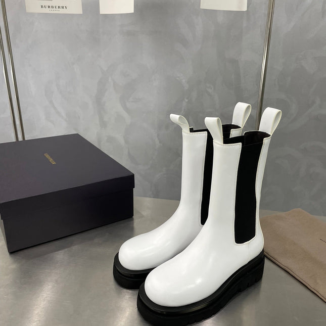 LUG CHELSEA BOOT IN WHITE CALFSKIN
