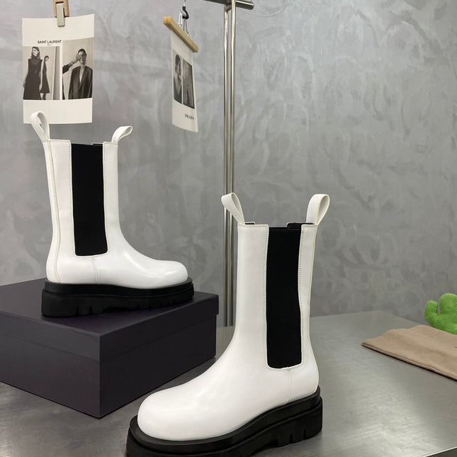 LUG CHELSEA BOOT IN WHITE CALFSKIN