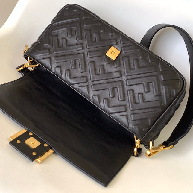 Fend Baguette 27 Bag With FF Motif Black Leather Ghw