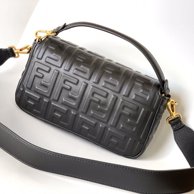 Fend Baguette 27 Bag With FF Motif Black Leather Ghw