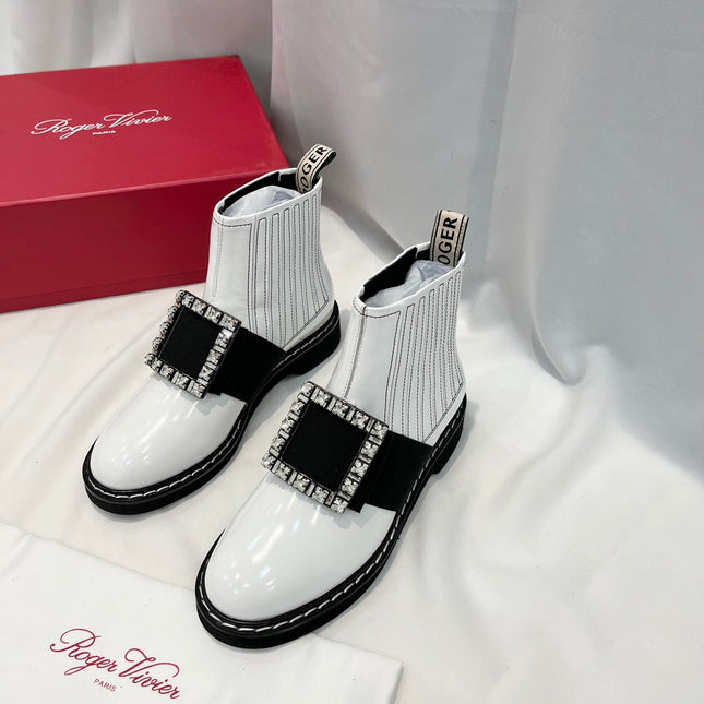 VIV' RANGERS CHELSEA BOOTIES IN WHITE CALFSKIN CRYSTAL BUCKLE