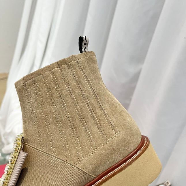 VIV' RANGERS CHELSEA BOOTIES IN LIGHT BROWN SUEDE CRYSTAL BUCKLE