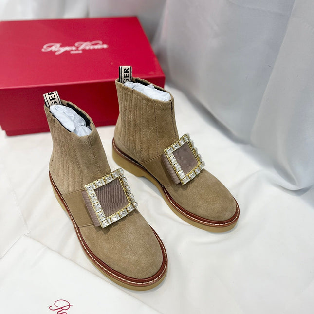 VIV' RANGERS CHELSEA BOOTIES IN LIGHT BROWN SUEDE CRYSTAL BUCKLE