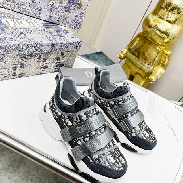 D-WANDER SNEAKERS IN COLORFUL TECHNICAL FABRIC AND SUEDE 153029