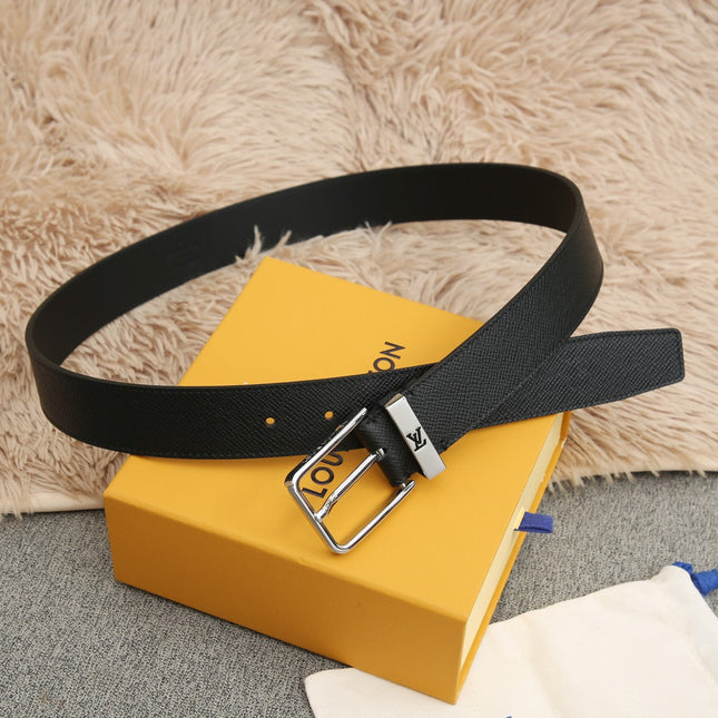 BELT VENDOME 35CM IN BLACK SMOOTH CALFSKIN WITH SILVER LV LETTER BUCKLE
