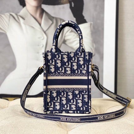 LADY 18 BAG IN BLUE OBLIQUE JACQUARD