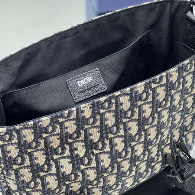 MEDIUM 31 BAG WITH STRAP IN BEIGE AND BLACK OBLIQUE JACQUARD AND CALFSKIN