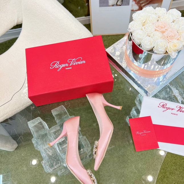 EFFLORESCENCE POINTED-TOE PUMPS IN YOUR PINK SATIN WITH CRYSTAL BUCKLE