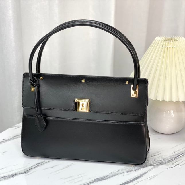 PARISIENNE 30 HANDBAG IN BLACK SMOOTH CALFSKIN
